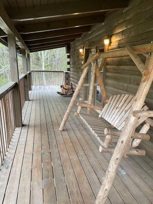 Peace By The Lake Sevierville Exterior foto
